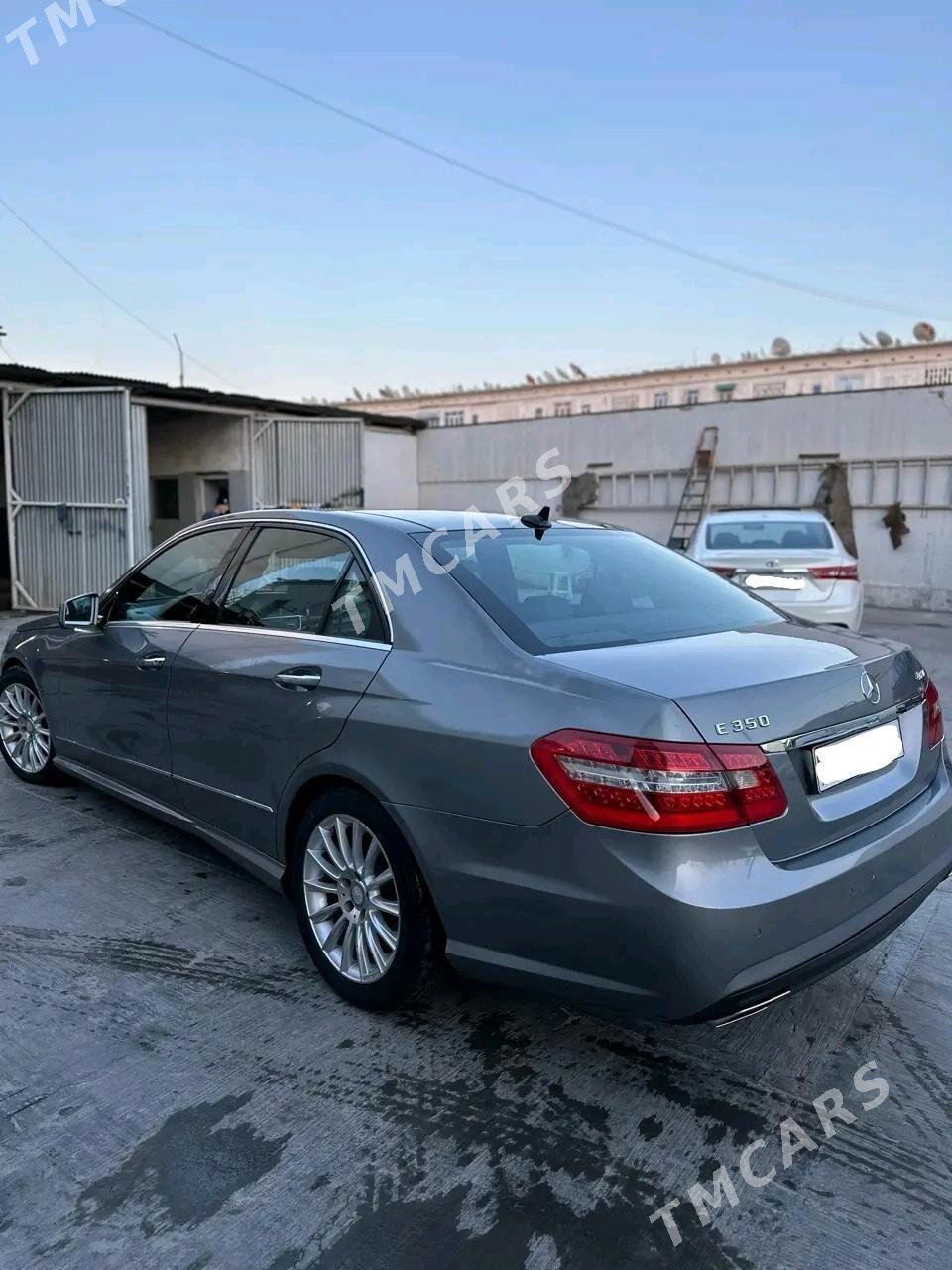 Mercedes-Benz E350 2011 - 258 000 TMT - Мары - img 7