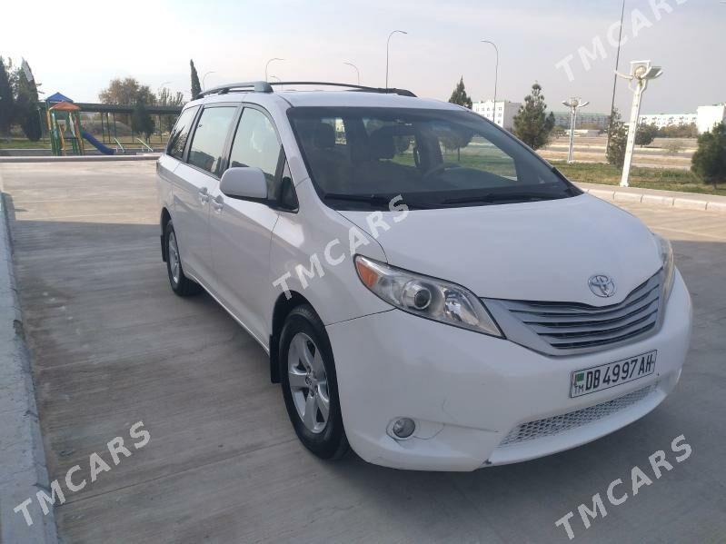 Toyota Sienna 2012 - 225 000 TMT - Podwoýski köç. (Bitarap Türkmenistan şaýoly) - img 2