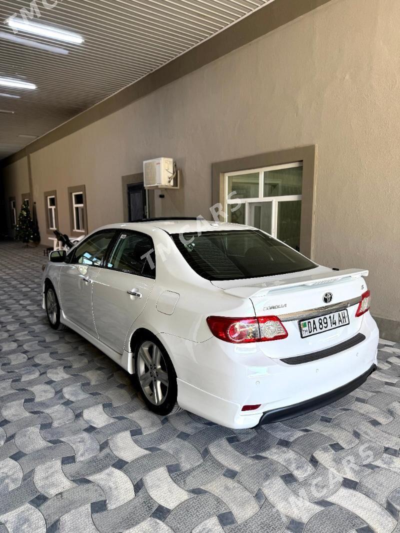 Toyota Corolla 2013 - 175 000 TMT - Ашхабад - img 4