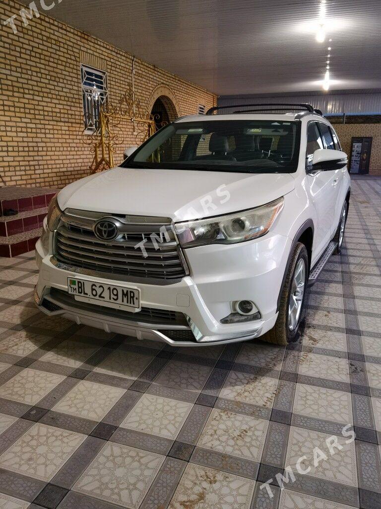 Toyota Highlander 2016 - 400 000 TMT - Ёлётен - img 2