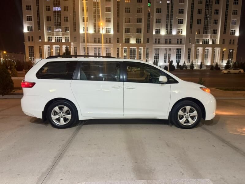 Toyota Sienna 2015 - 293 000 TMT - Aşgabat - img 4