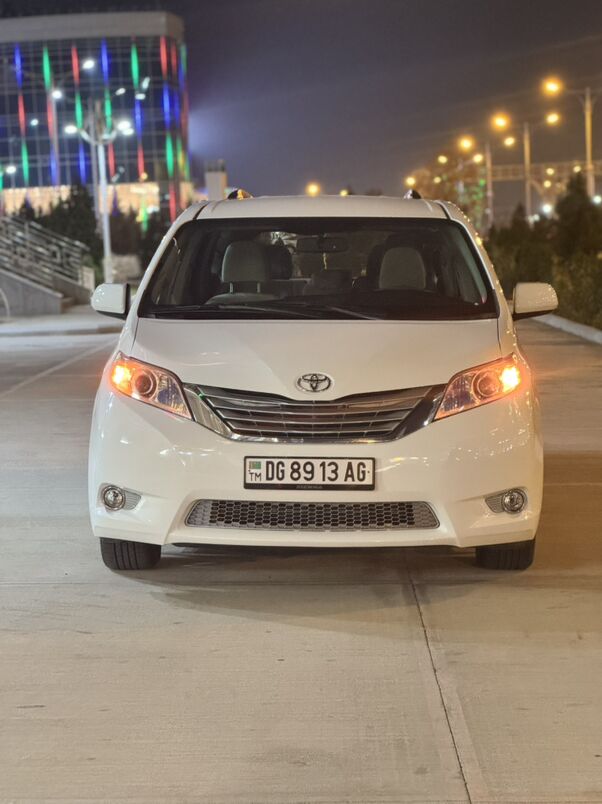 Toyota Sienna 2015 - 293 000 TMT - Aşgabat - img 6