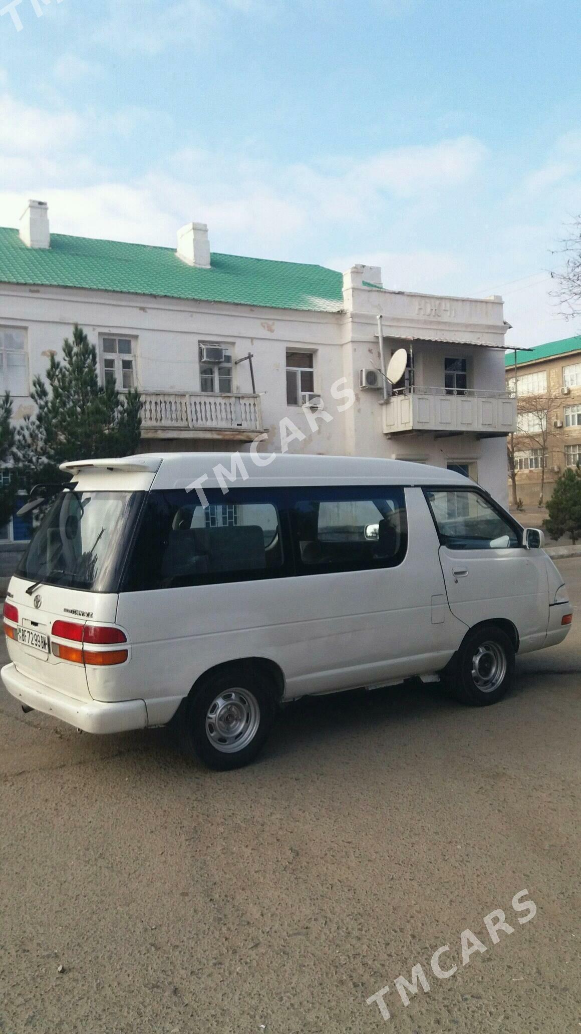 Toyota Town Ace 1996 - 50 000 TMT - Türkmenbaşy - img 3