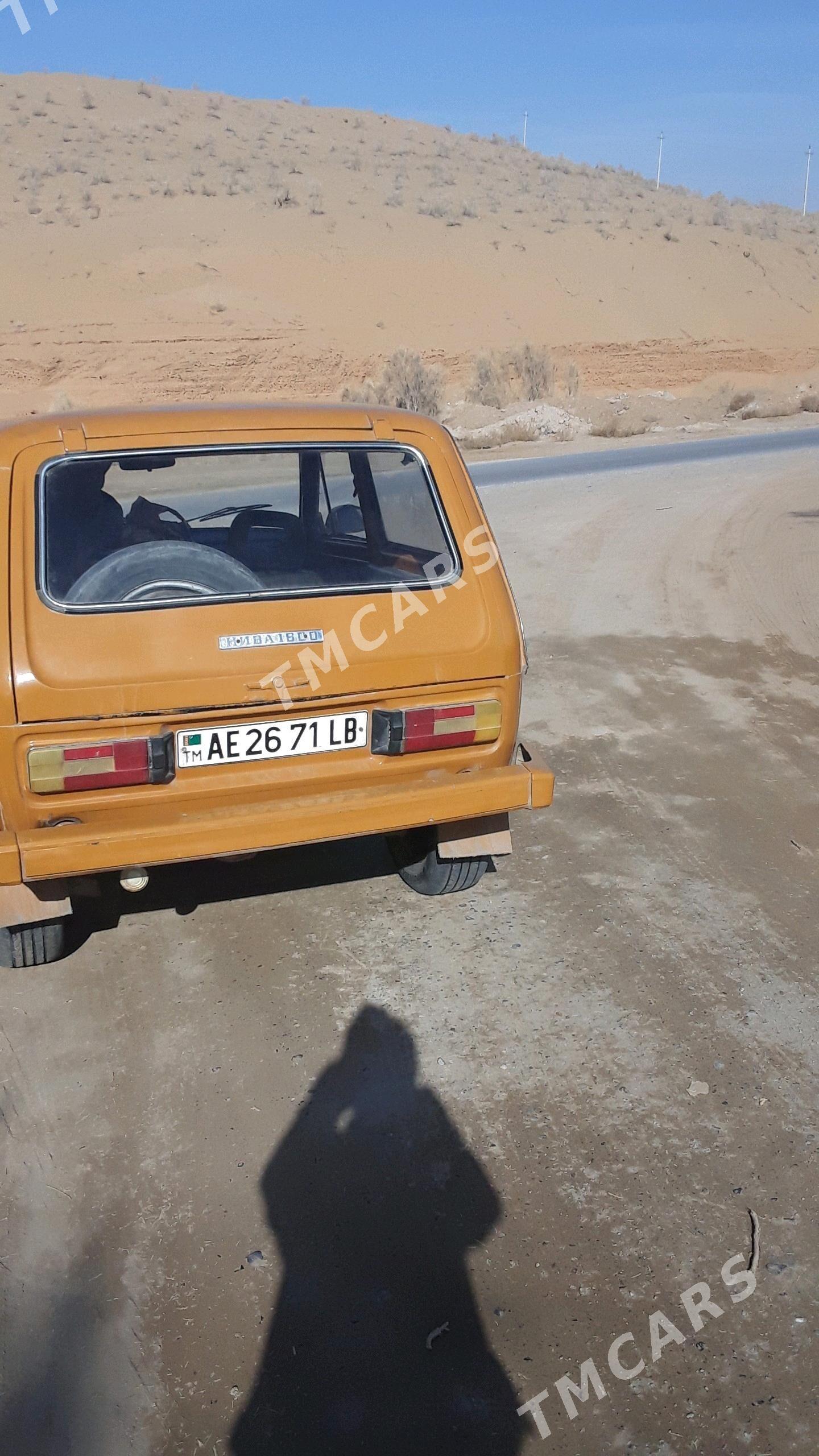 Lada Niva 1983 - 15 000 TMT - Farap - img 3