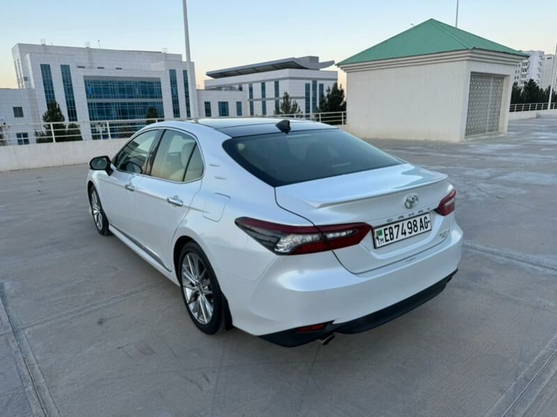 Toyota Camry 2021 - 556 000 TMT - Aşgabat - img 2