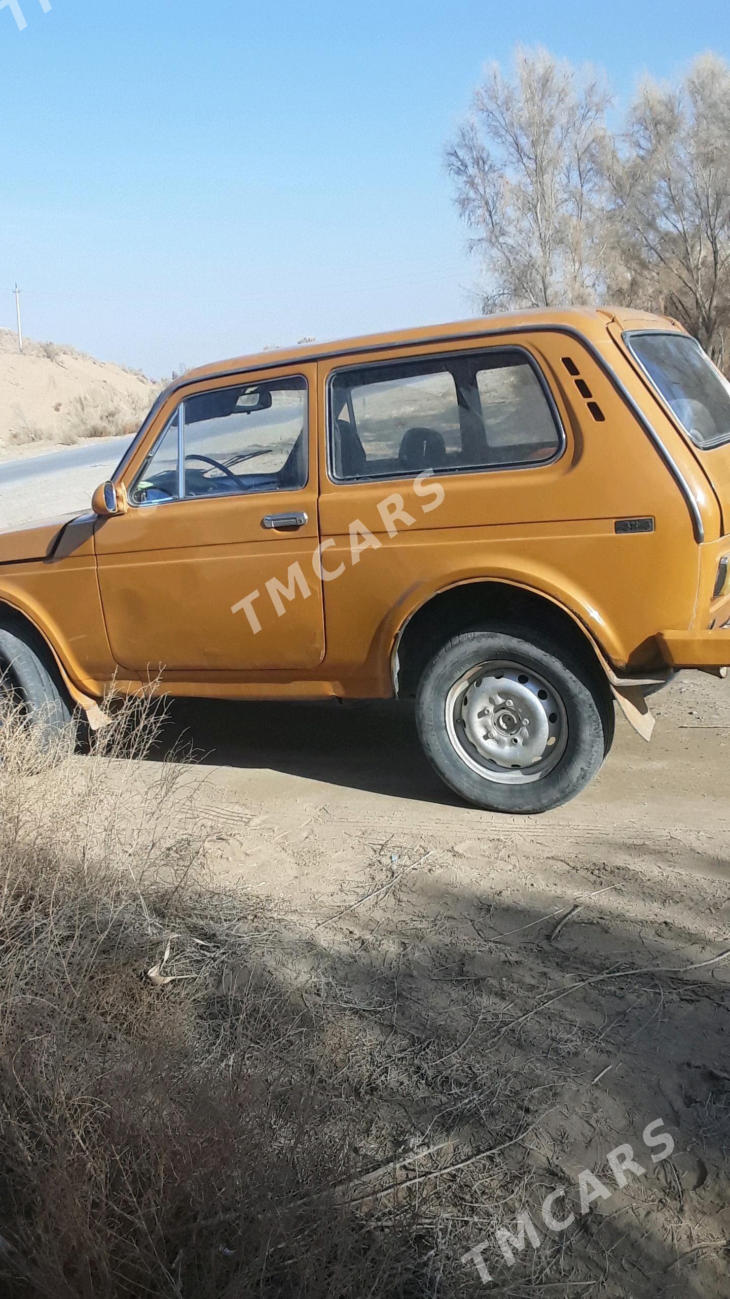 Lada Niva 1983 - 15 000 TMT - Farap - img 4