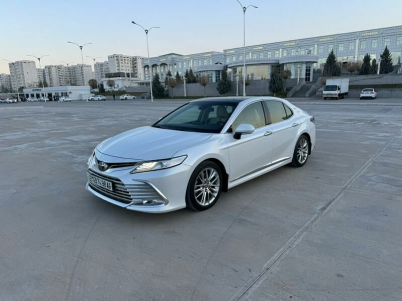 Toyota Camry 2021 - 556 000 TMT - Aşgabat - img 9