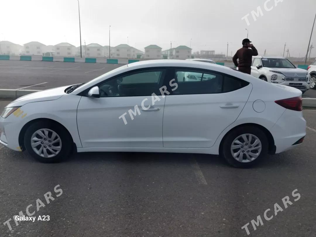 Hyundai Elantra 2020 - 186 000 TMT - Hitrowka - img 3