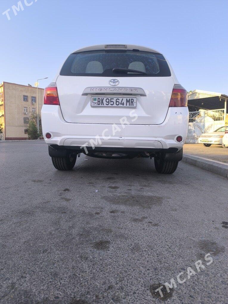 Toyota Highlander 2010 - 250 000 TMT - Векильбазар - img 4