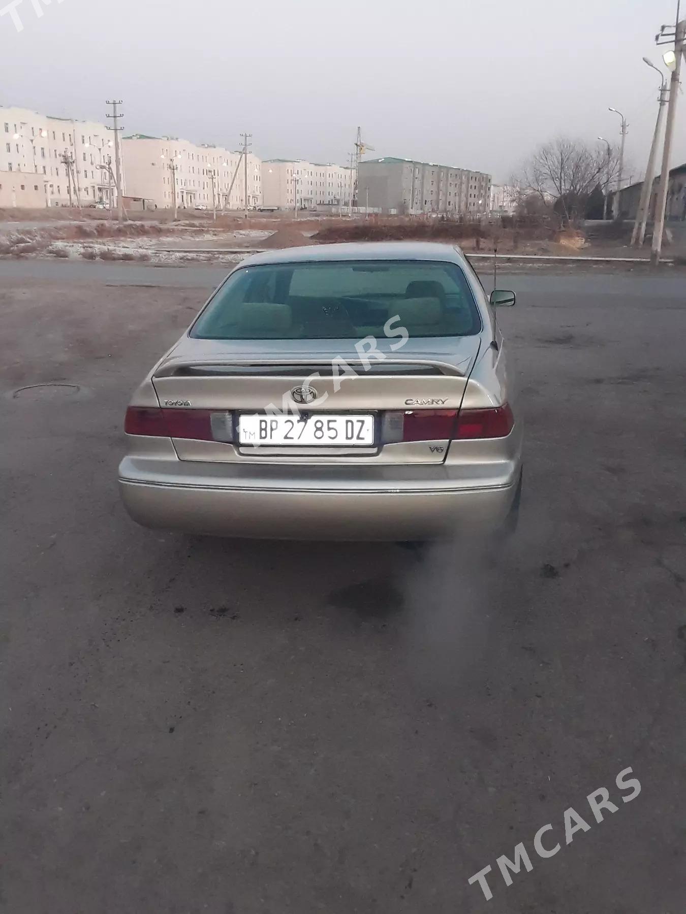 Toyota Camry 1993 - 130 000 TMT - Дашогуз - img 2