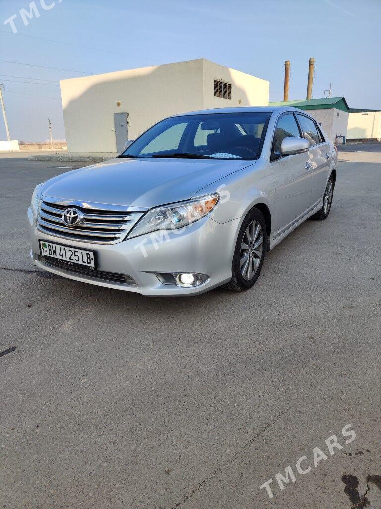 Toyota Avalon 2012 - 259 000 TMT - Туркменабат - img 3