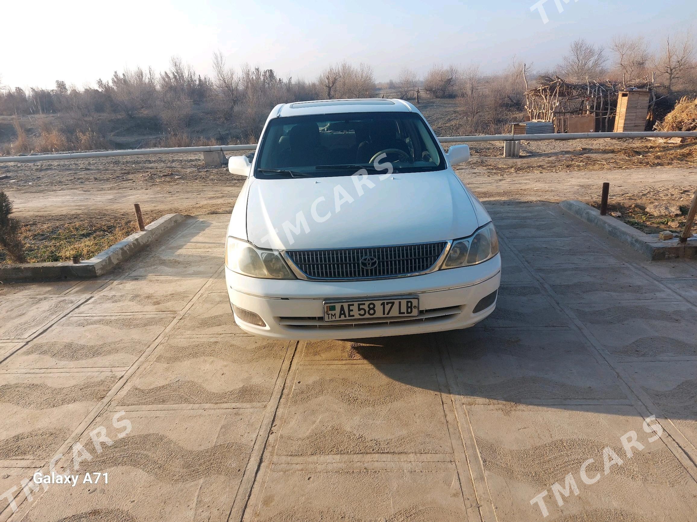 Toyota Avalon 2002 - 155 000 TMT - Фарап - img 3