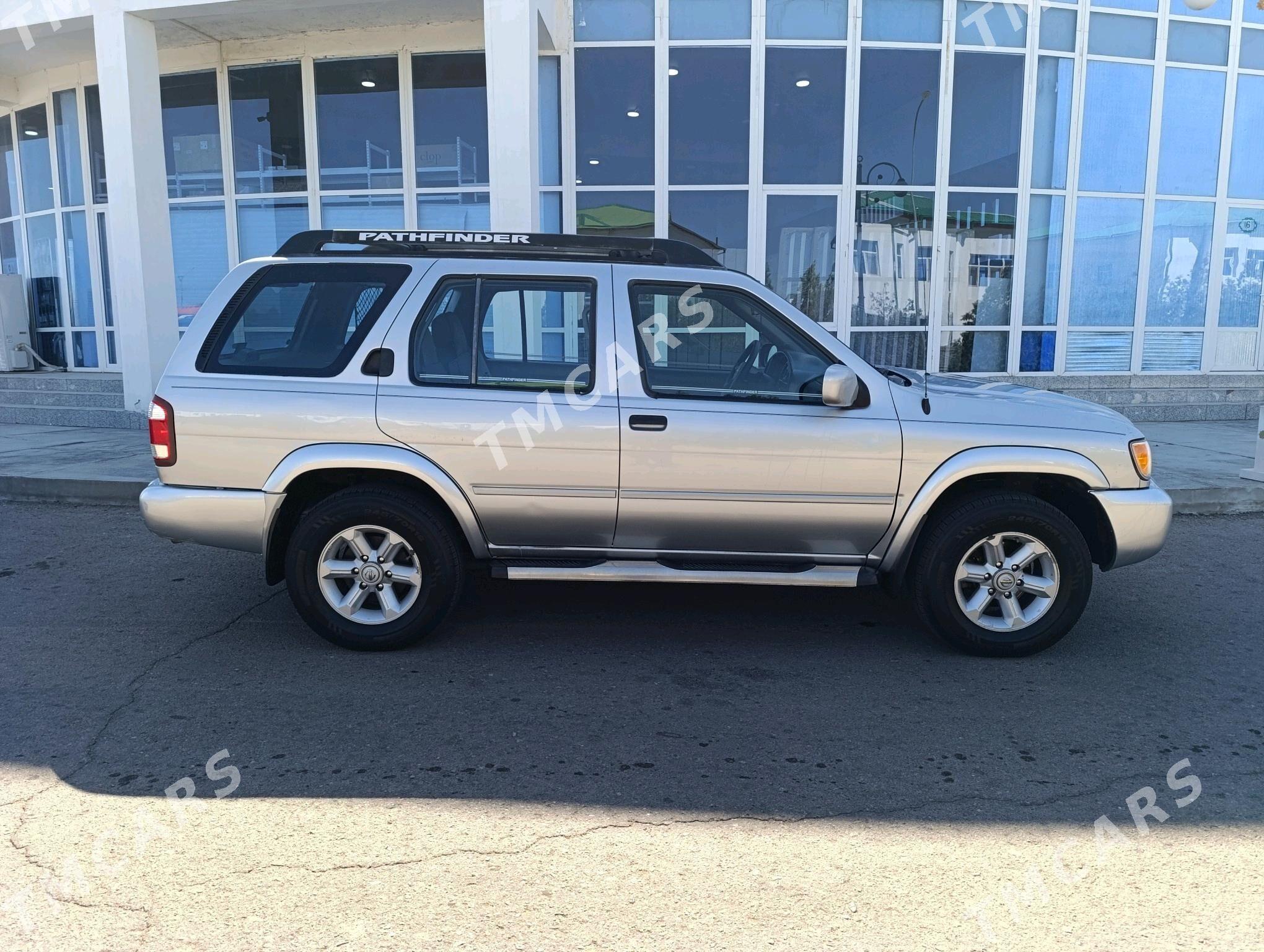 Nissan Pathfinder 2003 - 110 000 TMT - Дашогуз - img 3