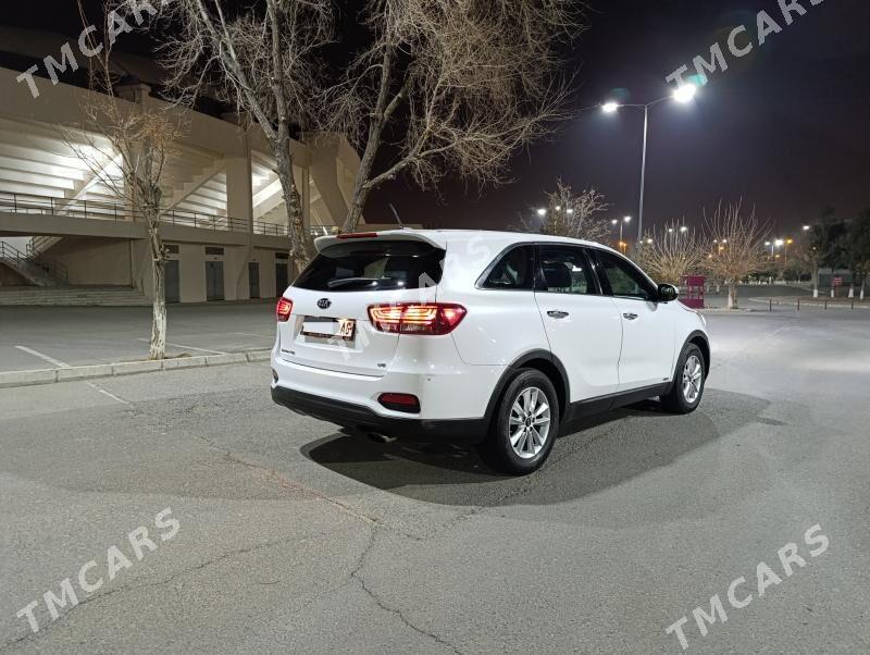 Kia Sorento 2019 - 275 000 TMT - Aşgabat - img 3