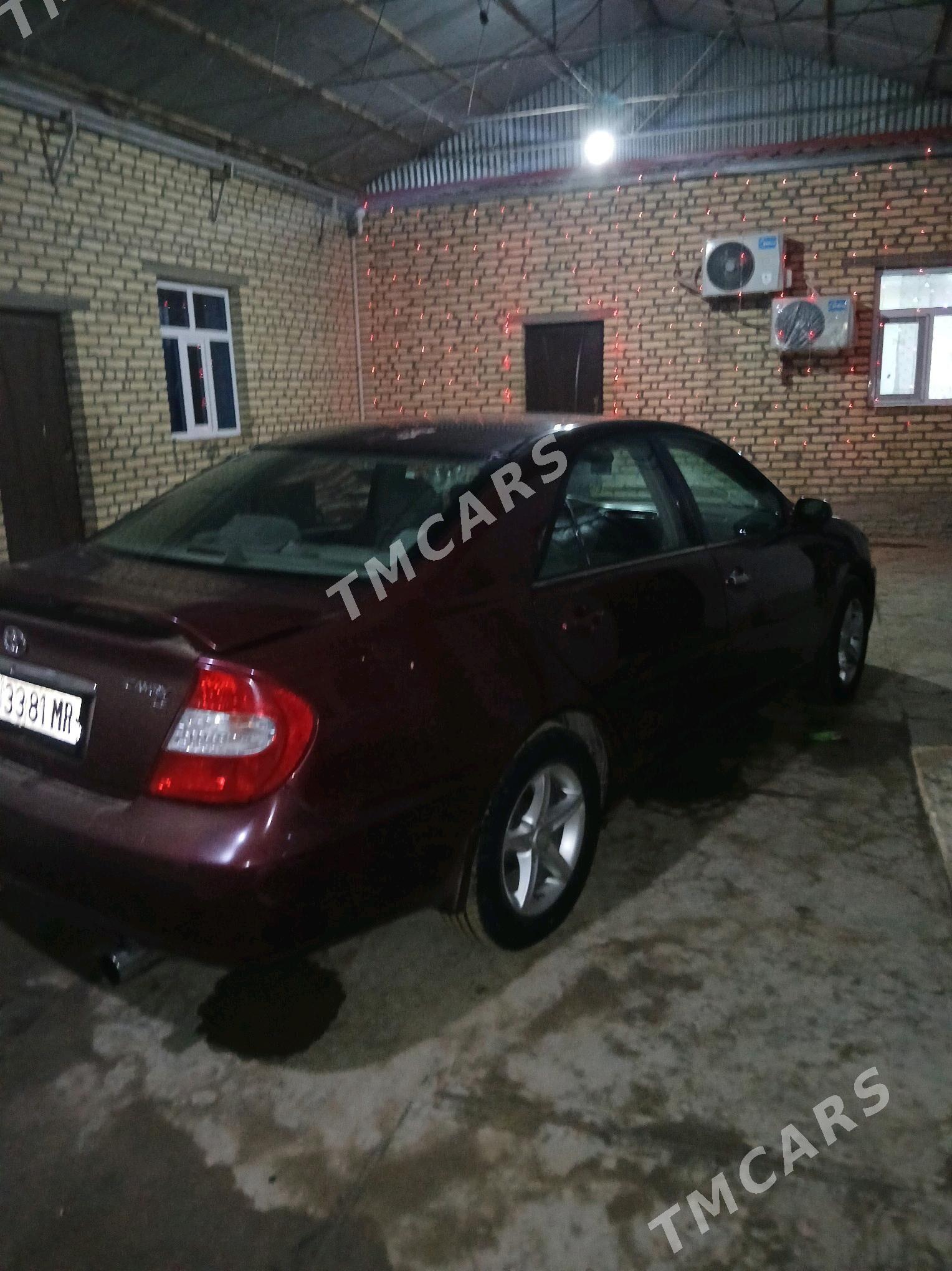 Toyota Camry 2004 - 130 000 TMT - Ёлётен - img 2