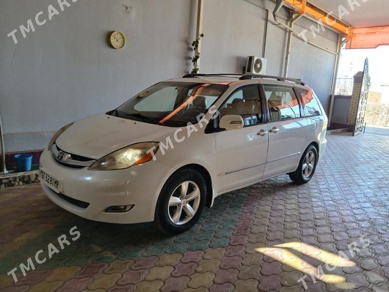 Toyota Sienna 2004 - 190 000 TMT - Mary - img 7