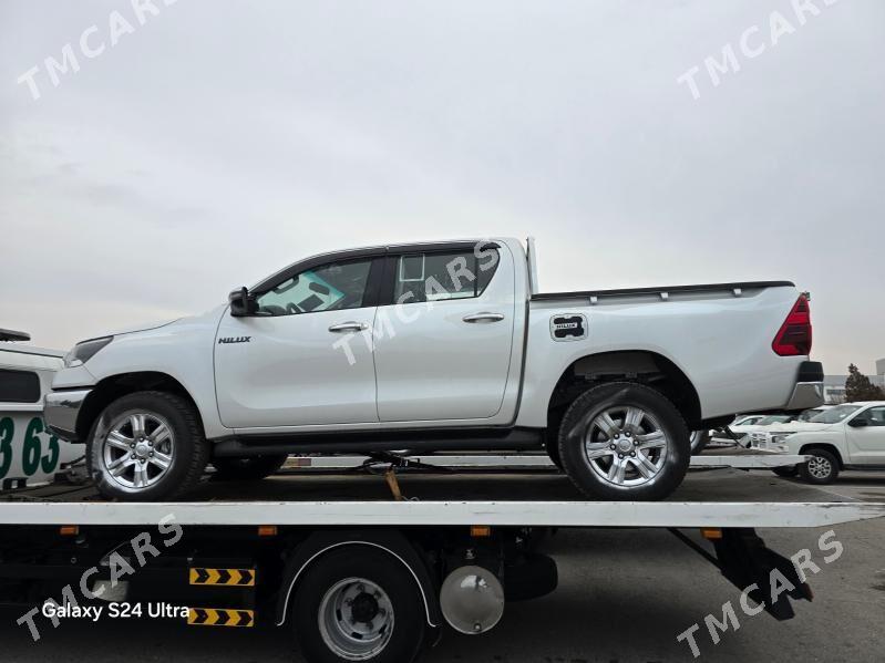 Toyota Hilux 2024 - 695 800 TMT - Bedew - img 8