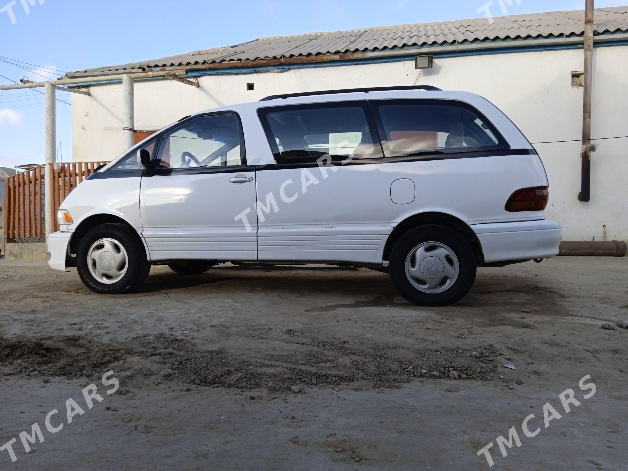 Toyota Previa 1993 - 55 000 TMT - Эсенгулы - img 3