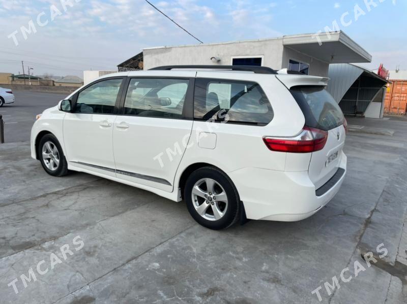 Toyota Sienna 2019 - 372 400 TMT - Мары - img 2