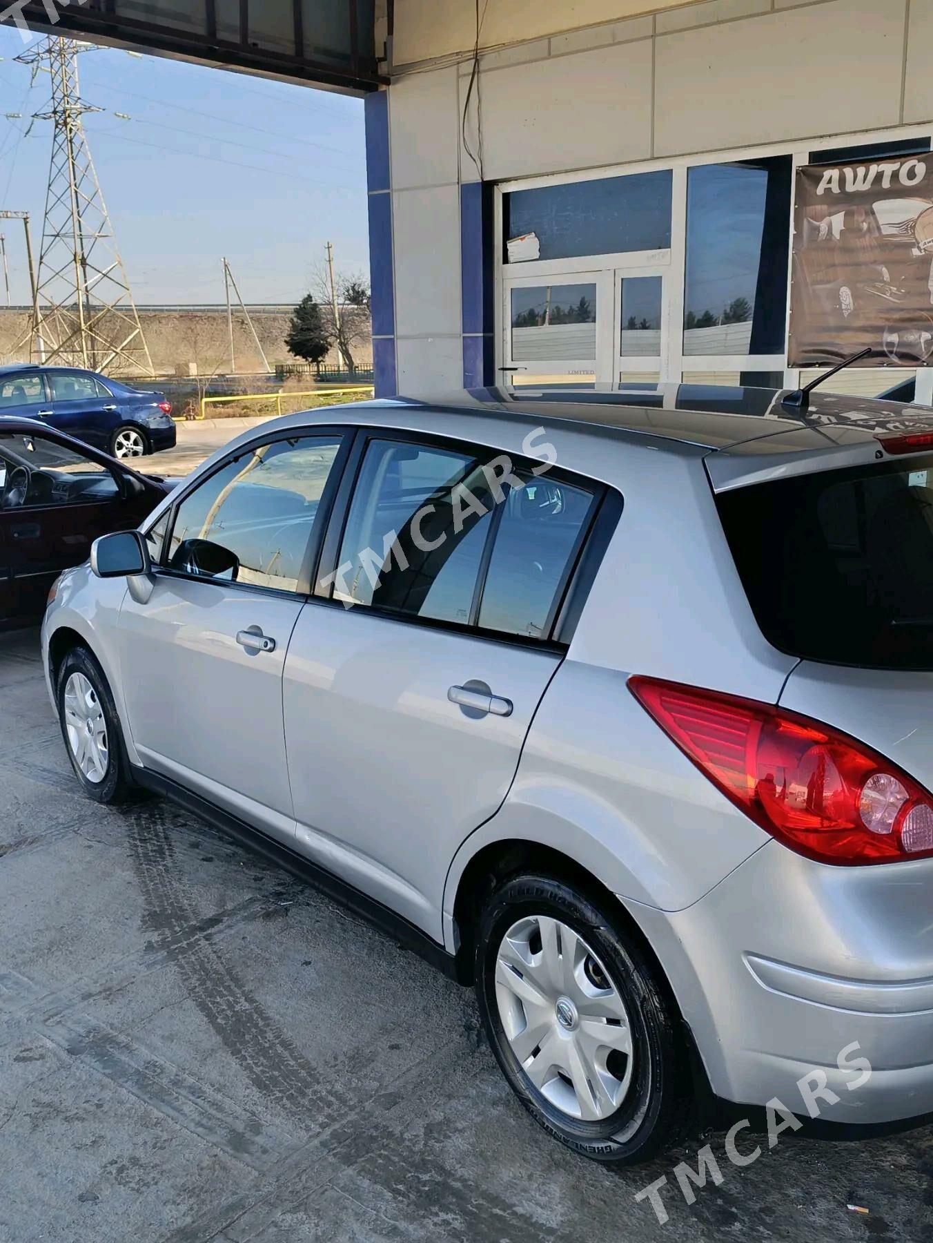 Nissan Versa 2012 - 105 000 TMT - Mary - img 4