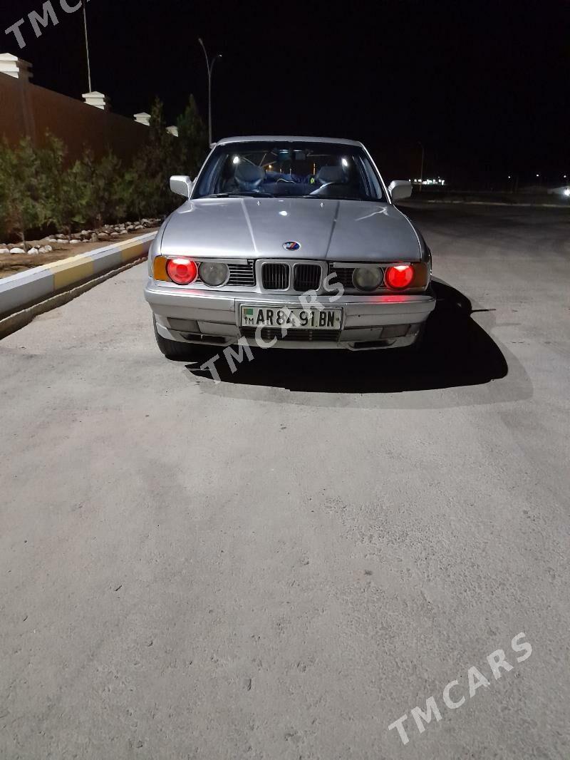 BMW 520 1993 - 36 000 TMT - Türkmenbaşy - img 4