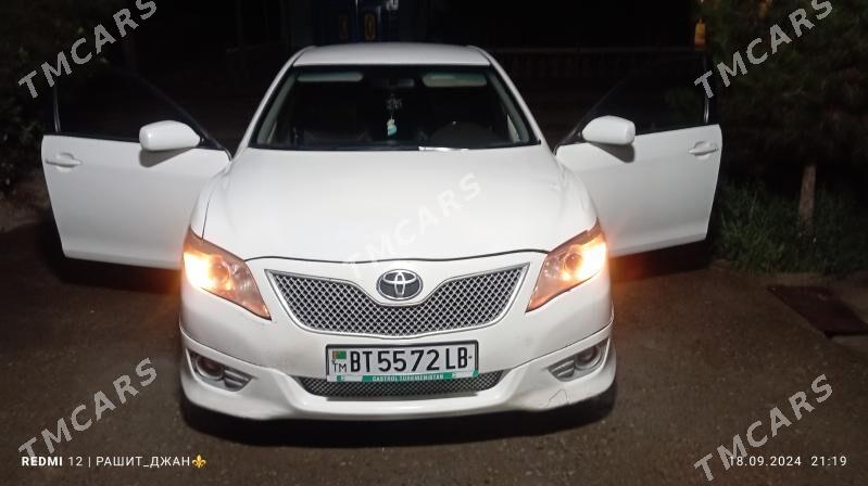 Toyota Camry 2010 - 125 000 TMT - Dänew - img 2