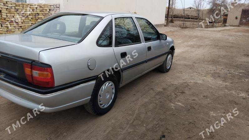 Opel Vectra 1995 - 38 000 TMT - Шабатский этрап - img 4