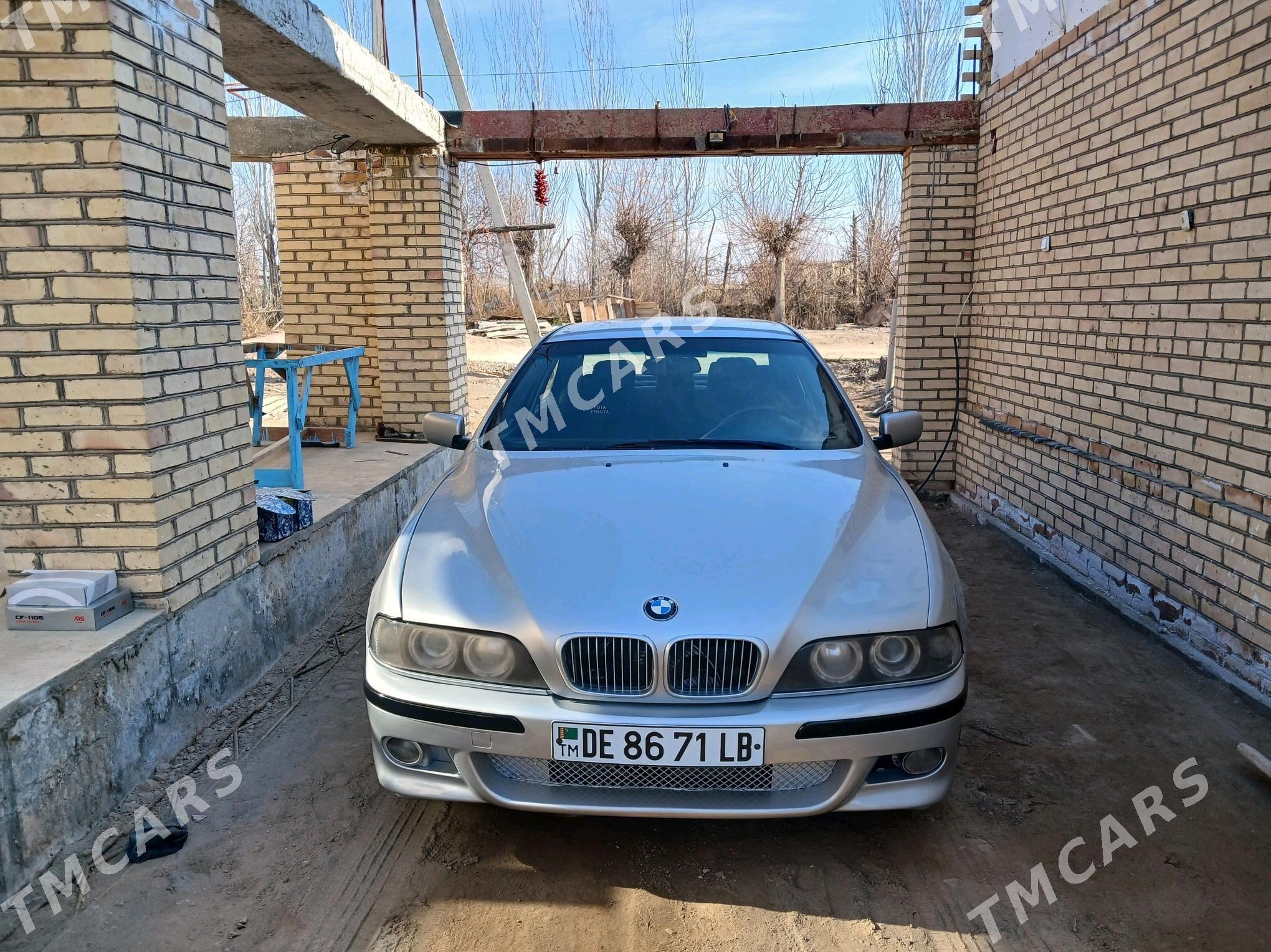 BMW 525 2000 - 79 000 TMT - Hojambaz - img 2