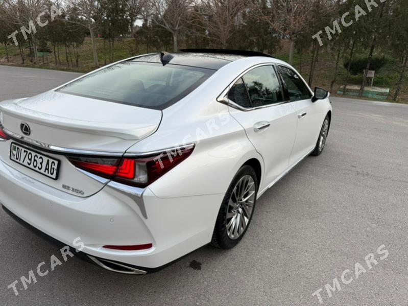 Lexus ES 350 2019 - 730 000 TMT - Мир 2 - img 3