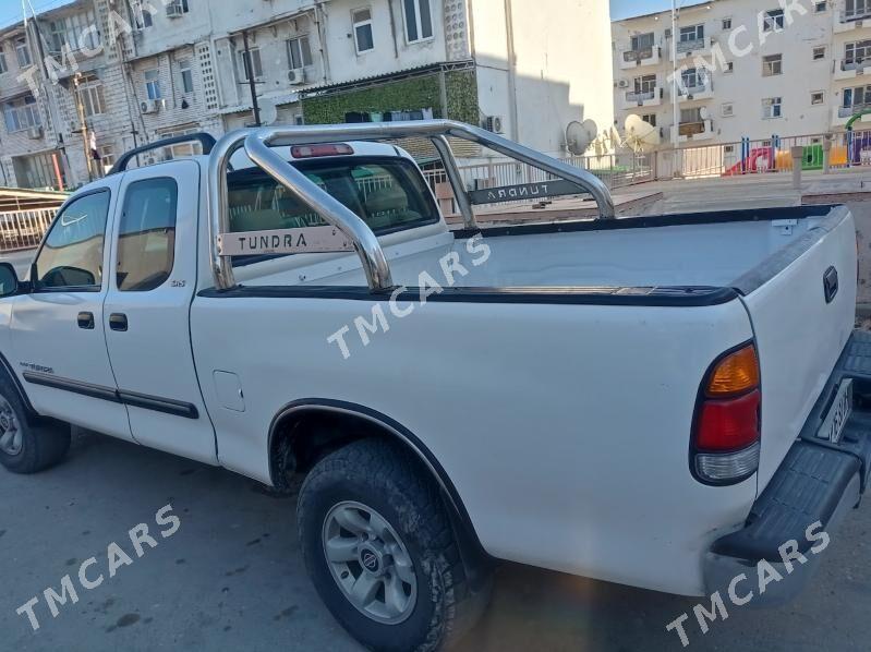 Toyota Hilux 2004 - 150 000 TMT - Türkmenbaşy - img 2