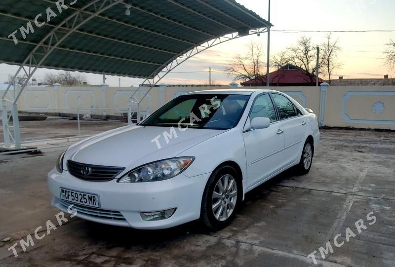 Toyota Camry 2005 - 130 000 TMT - Байрамали - img 3