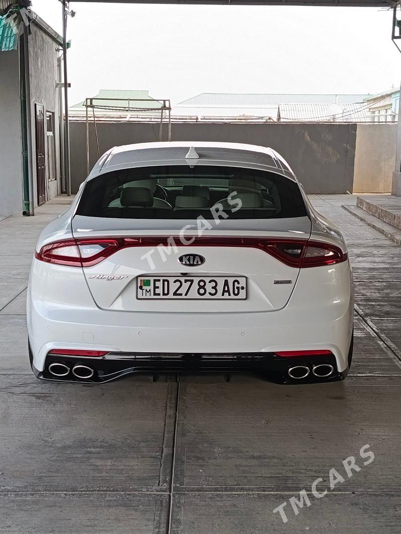 Kia Stinger 2018 - 300 000 TMT - Ашхабад - img 2