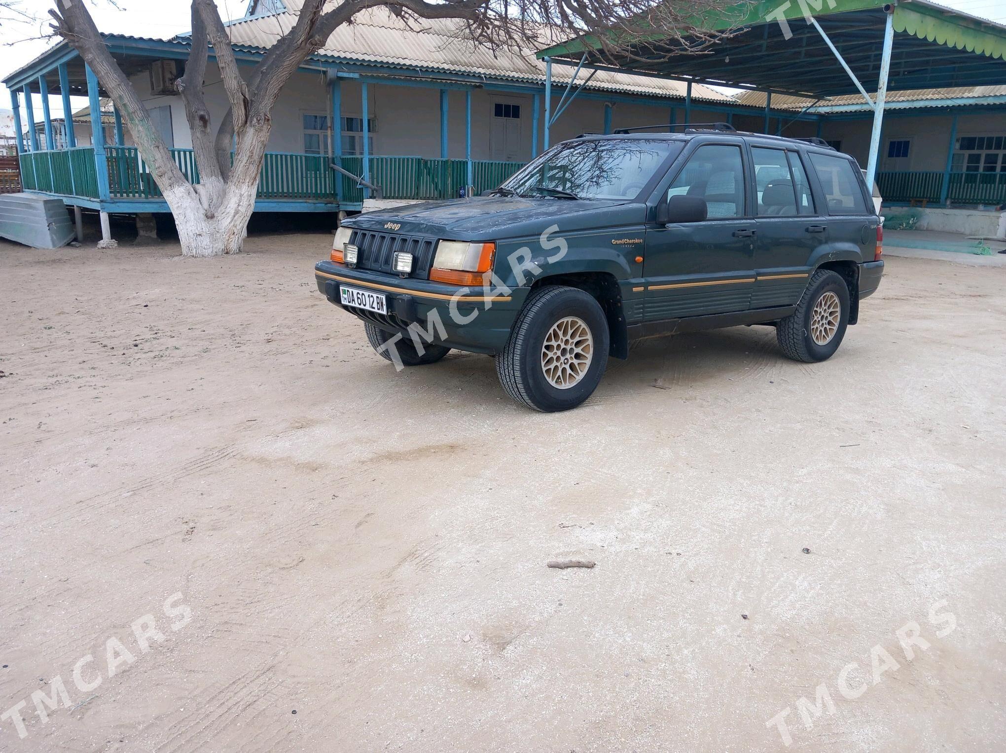 Jeep Grand Cherokee 1995 - 30 000 TMT - Balkanabat - img 4