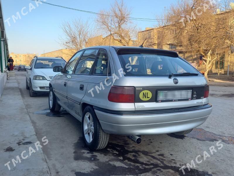 Opel Vectra 1993 - 40 000 TMT - Daşoguz - img 3