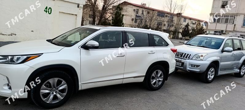 Toyota Highlander 2018 - 410 000 TMT - Ашхабад - img 2