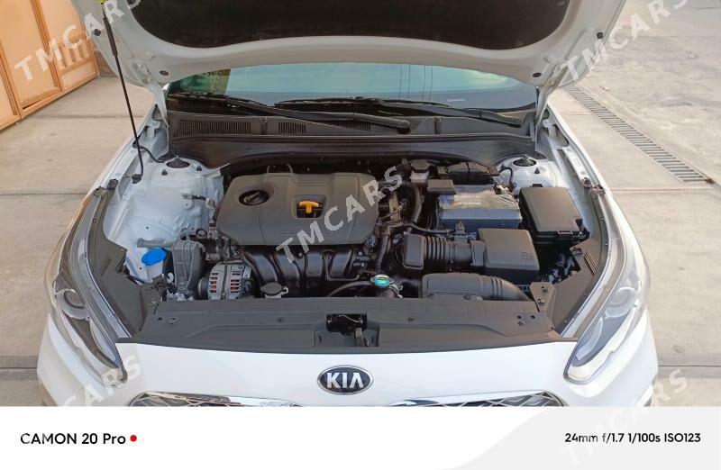 Kia Forte 2021 - 242 000 TMT - Hitrowka - img 8