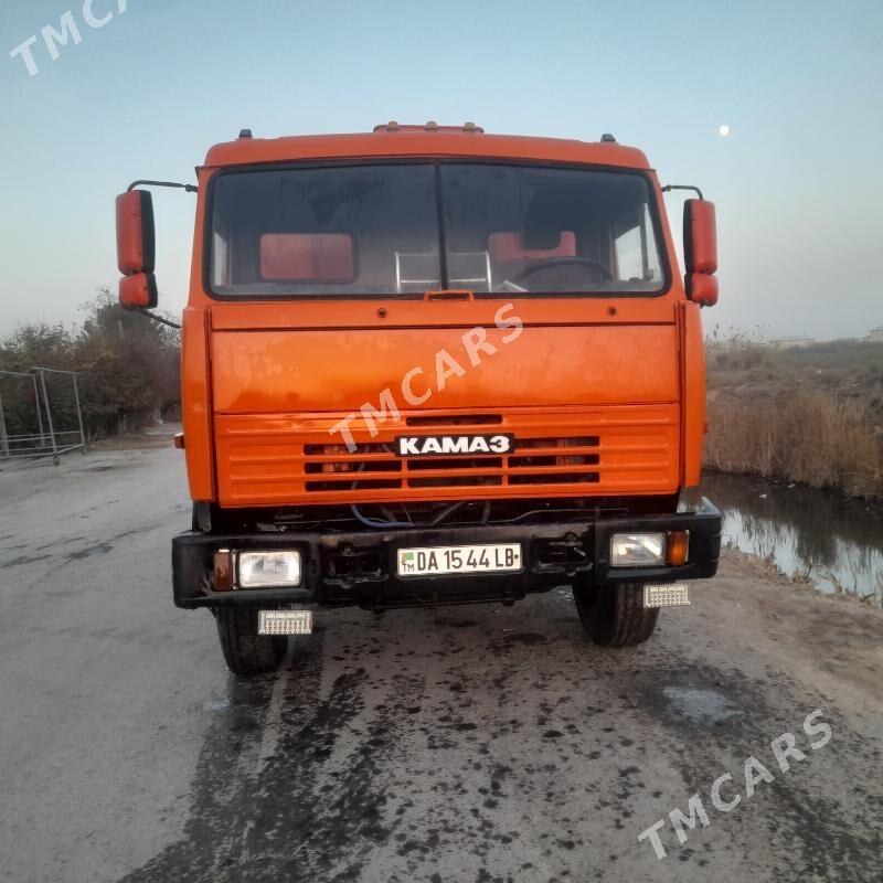 Kamaz 6520 2006 - 150 000 TMT - Чарджоу - img 2