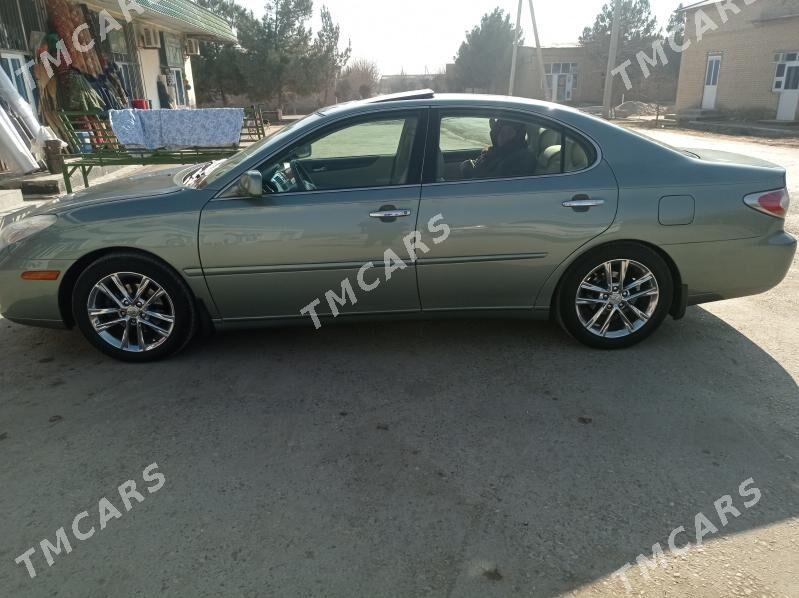 Lexus ES 300 2002 - 200 000 TMT - Çärjew - img 3