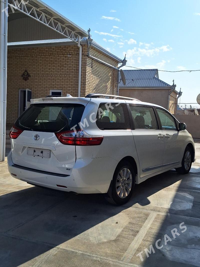 Toyota Sienna 2018 - 390 000 TMT - Mary - img 4