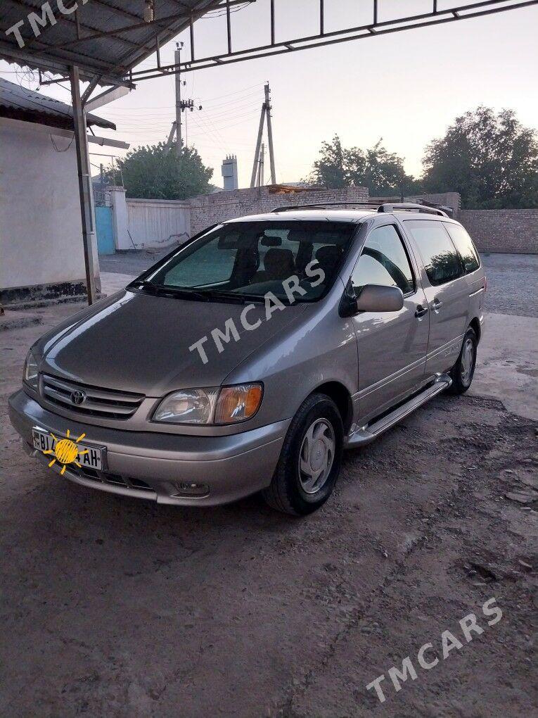 Toyota Sienna 2002 - 160 000 TMT - Kaka - img 2