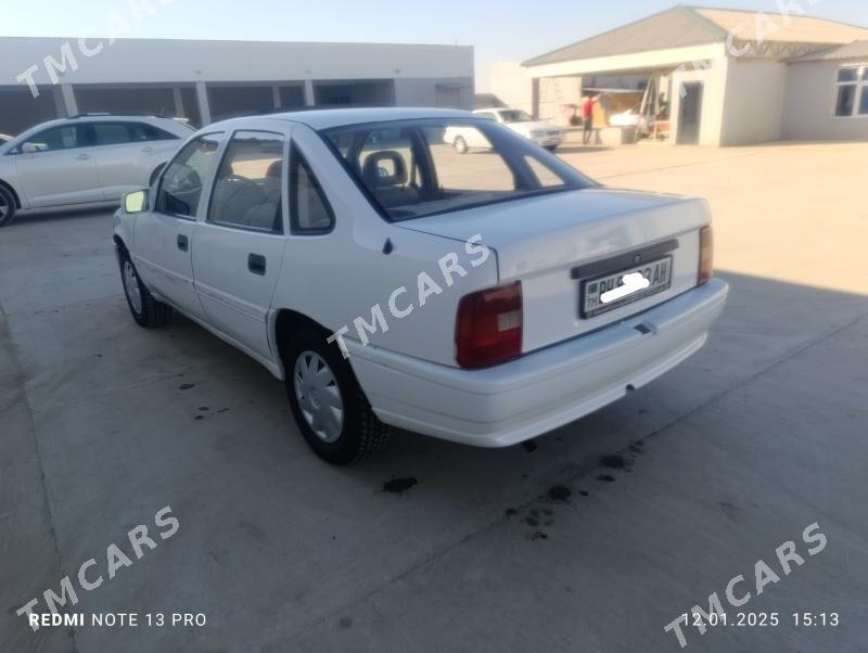 Opel Vectra 1990 - 24 000 TMT - Tejen - img 5