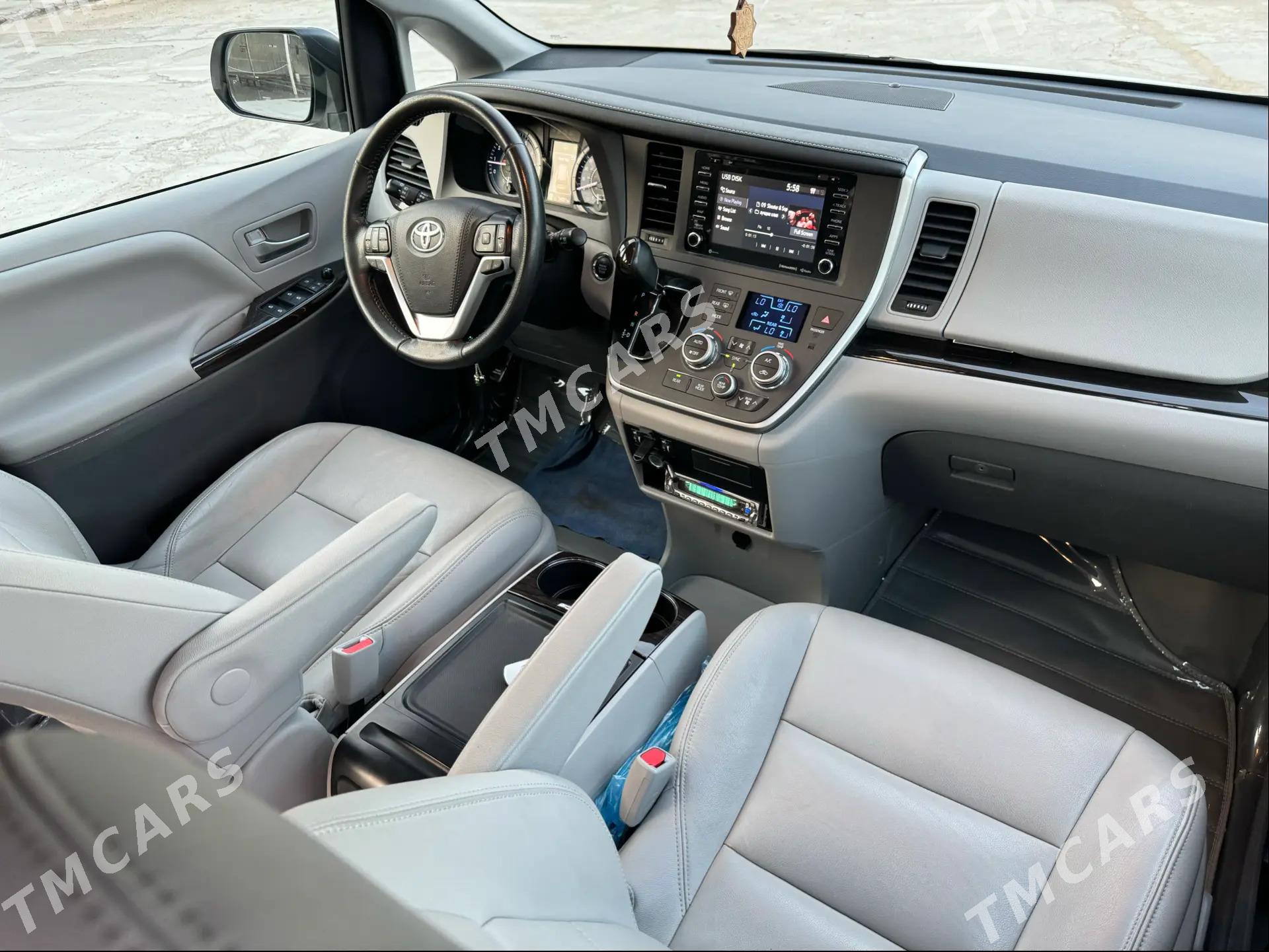 Toyota Sienna 2020 - 510 000 TMT - Ак-Бугдайский этрап - img 5