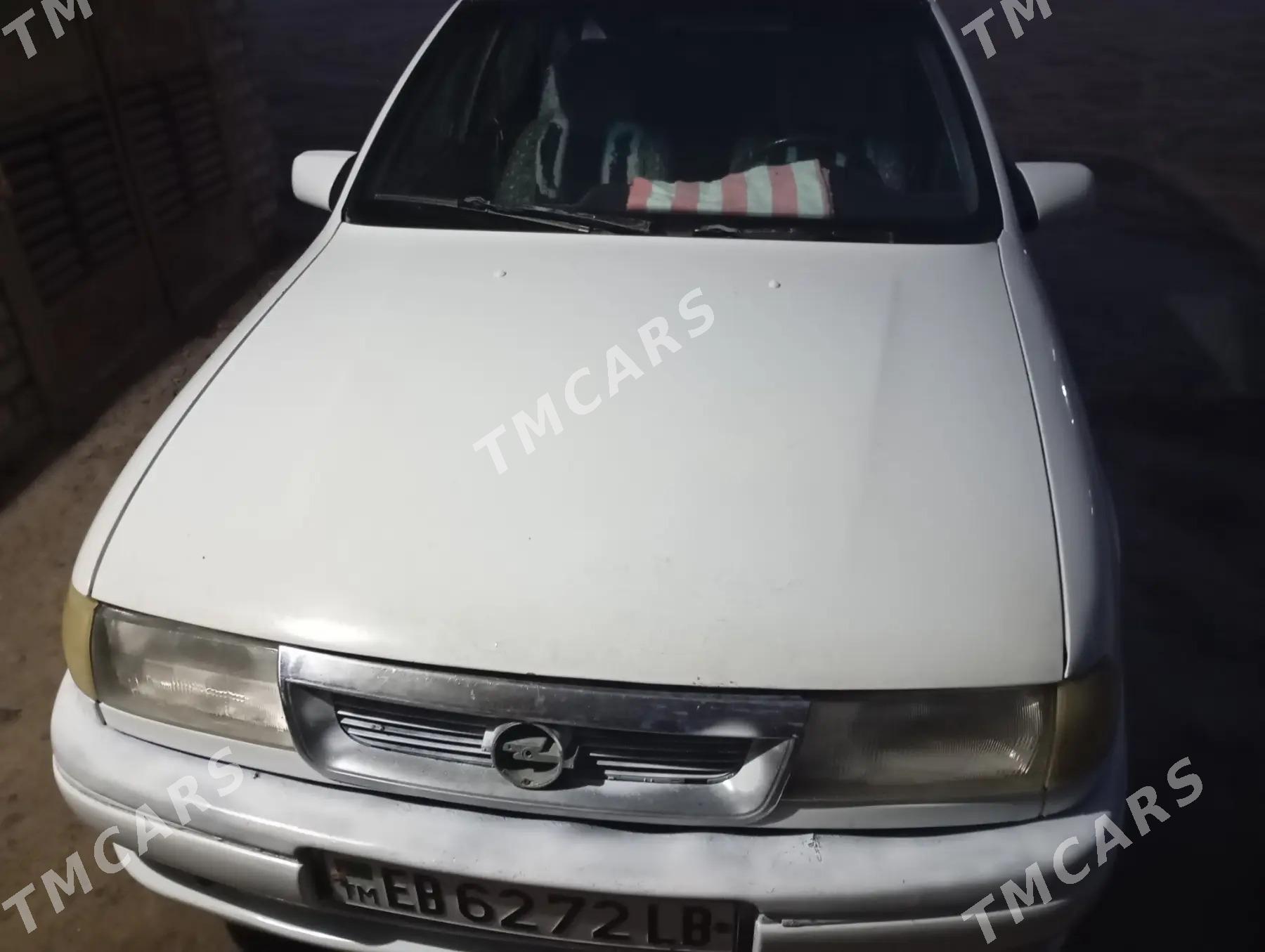 Opel Vectra 1995 - 22 000 TMT - Farap - img 5