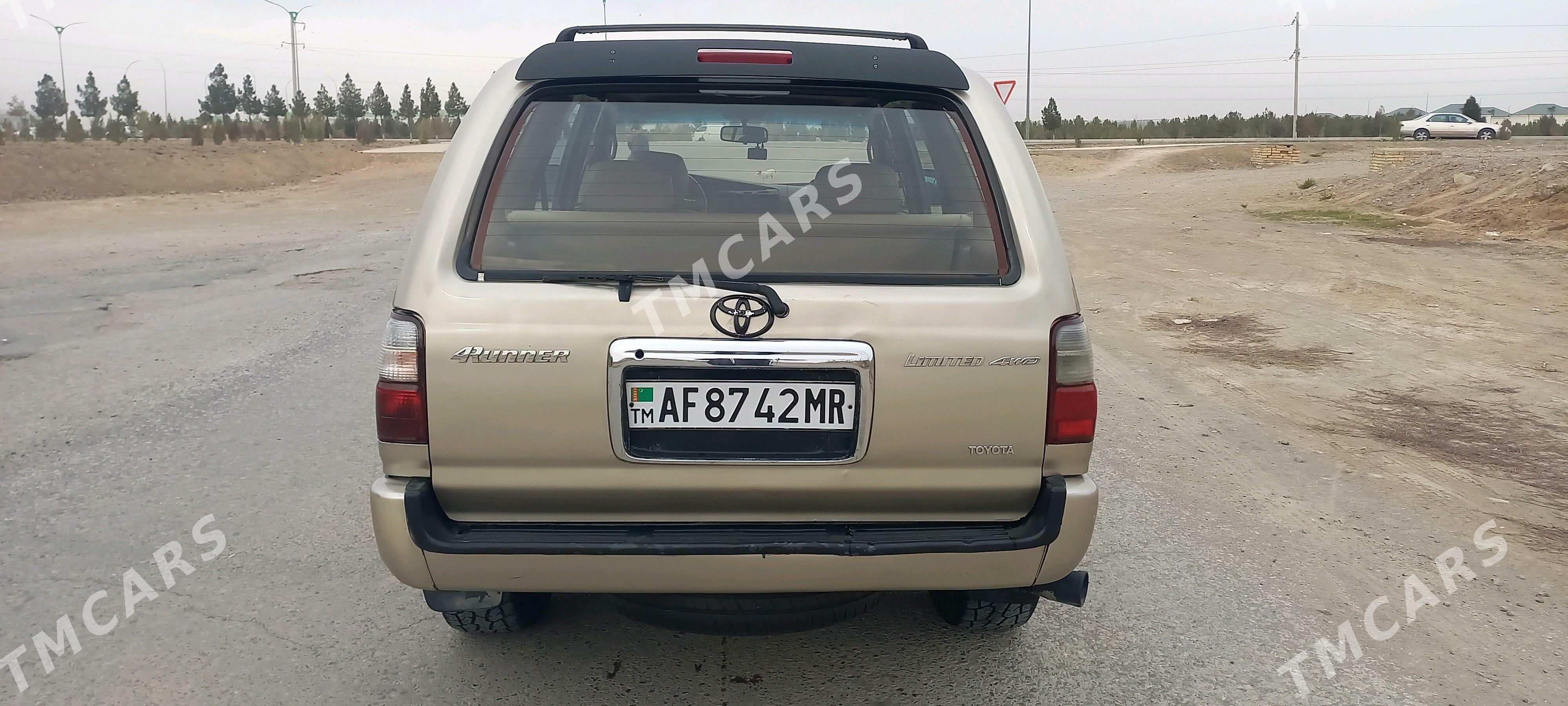 Toyota 4Runner 2002 - 165 000 TMT - Мары - img 2