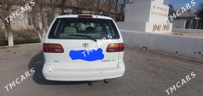 Toyota Sienna 2000 - 140 000 TMT - Köýtendag - img 2