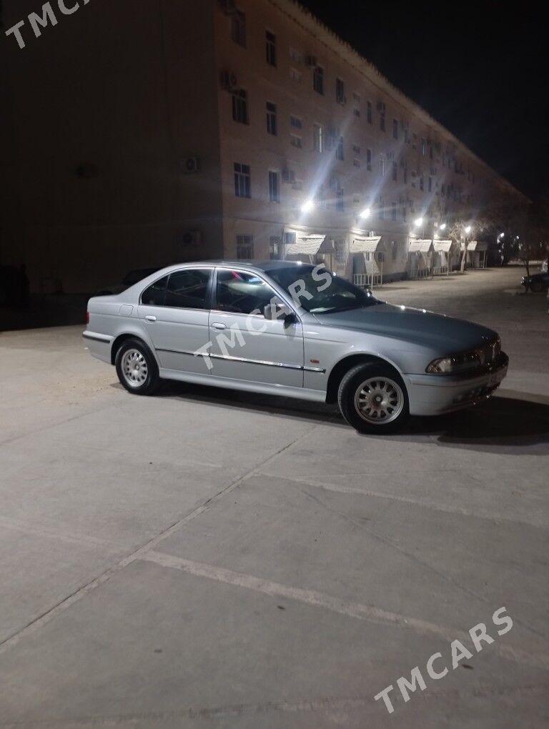 BMW 528 1998 - 95 000 TMT - Балканабат - img 2