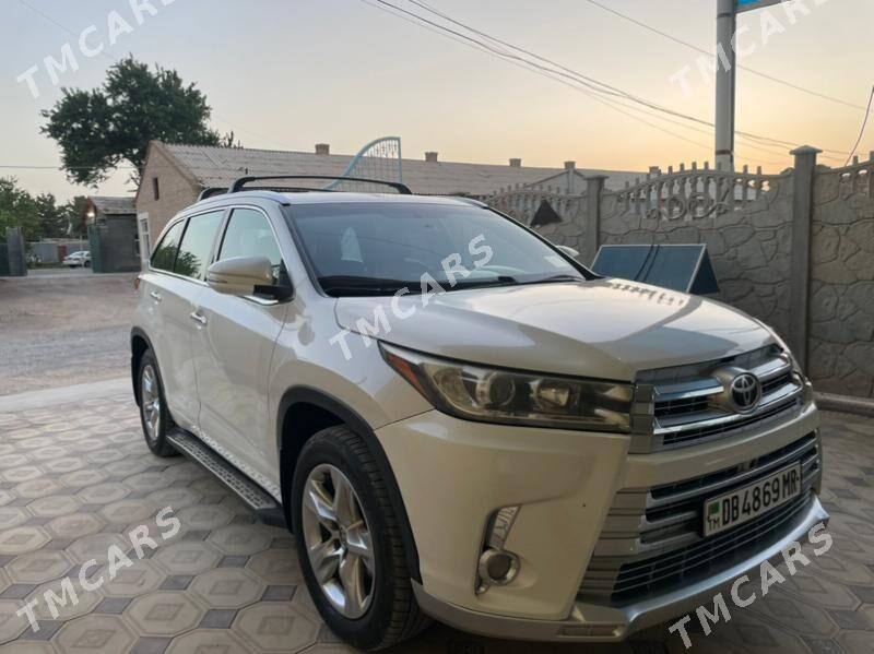 Toyota Highlander 2015 - 390 000 TMT - Байрамали - img 2