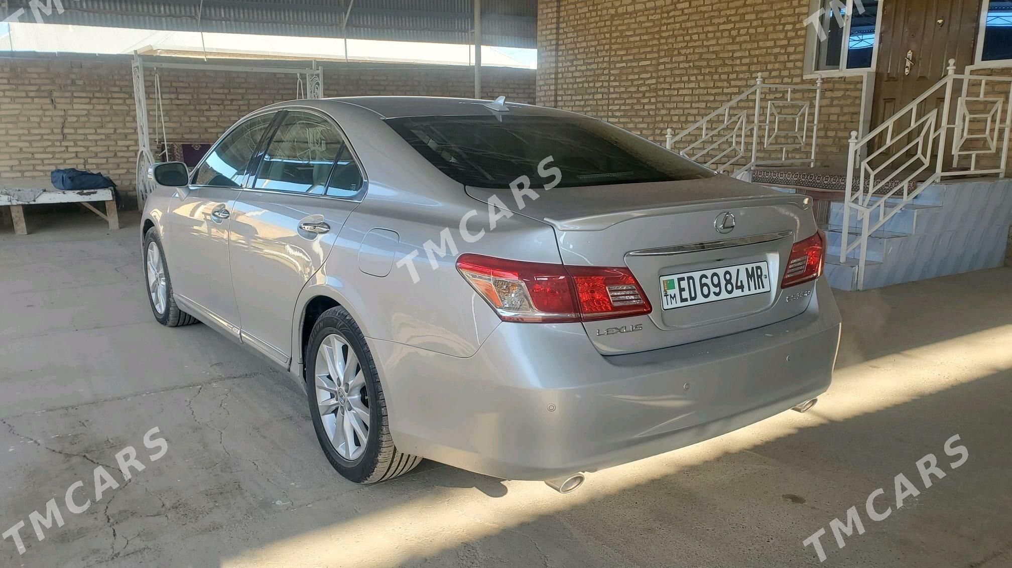 Lexus ES 350 2010 - 255 000 TMT - Мары - img 5