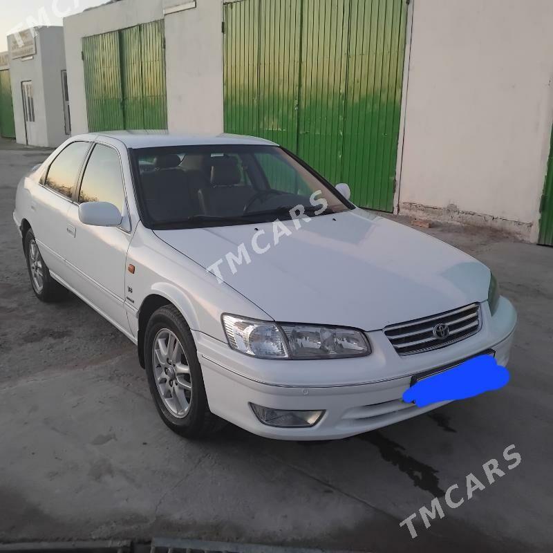 Toyota Camry 2001 - 145 000 TMT - Çärjew - img 3