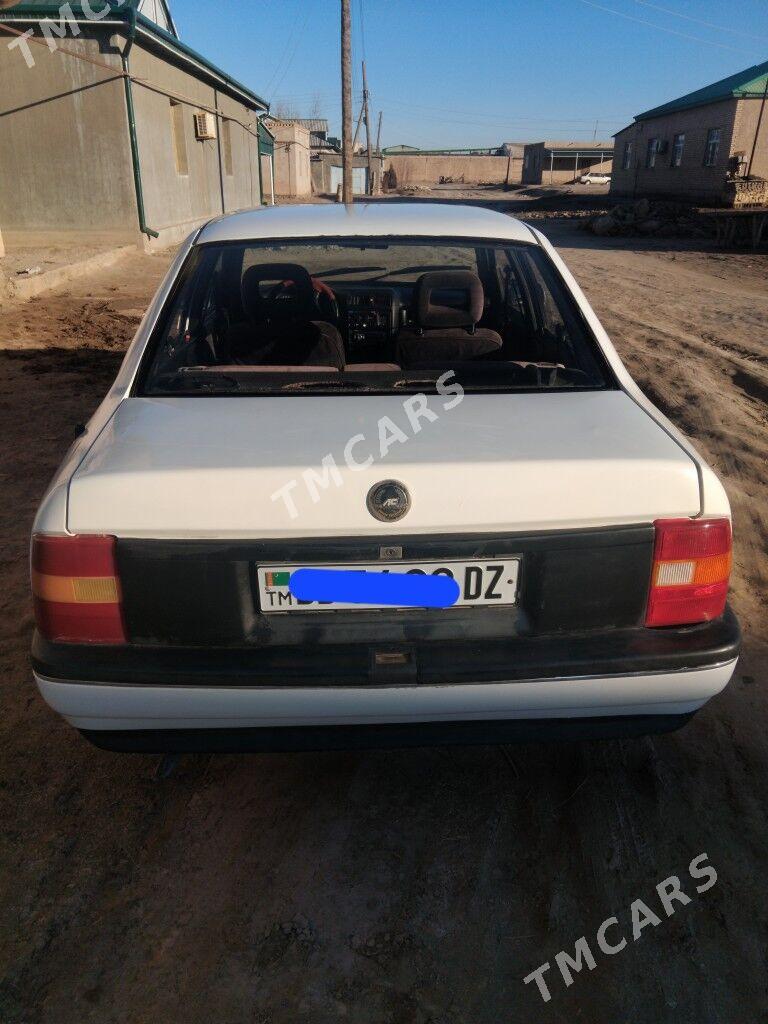 Opel Vectra 1990 - 24 000 TMT - Türkmenbaşy etr. - img 4